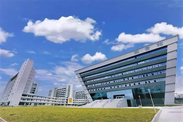迦南科技获得实用新型专利授权：“一种可快速换锅的实验型湿法制粒机”
