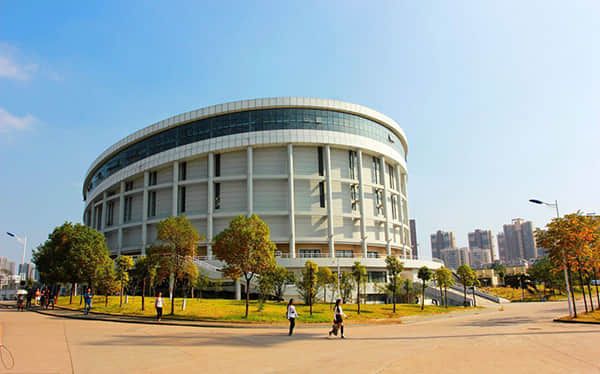 翻出春装 北方持续回暖多地气温将冲击20℃ 